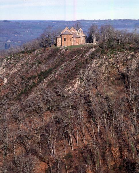 Vue du chevet et de la façade nord