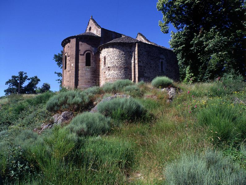 Vue du chevet et de la façade nord