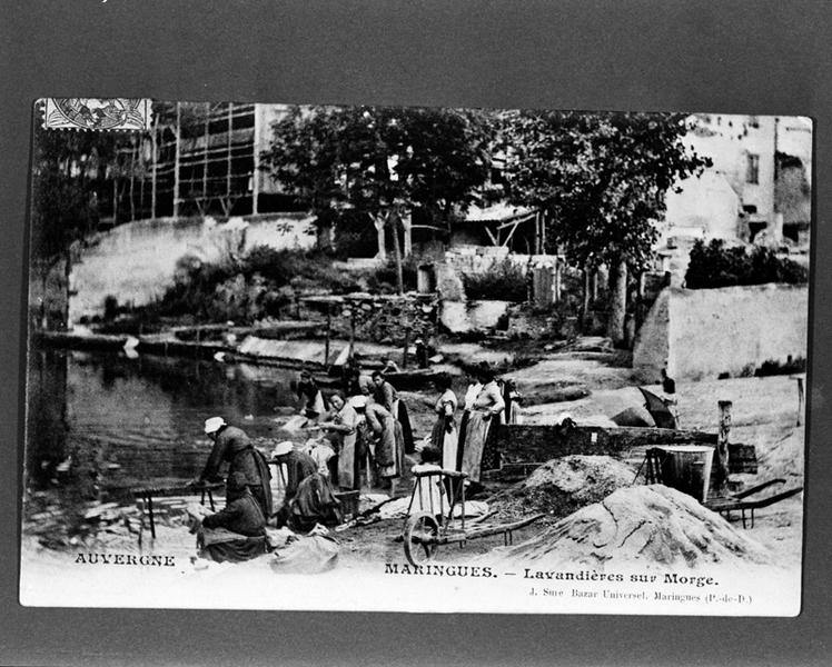 Maringues.-Lavandières sur Morge., carte postale, collection Auvergne, s.d.[verso séparé], J. Sure, Bazar Universel à Maringues éditeur.