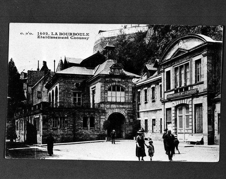 La Bourboule Etablissement Choussy [Vue générale depuis la place]
