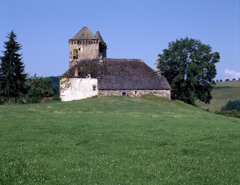 Elévation est : tour et corps de logis