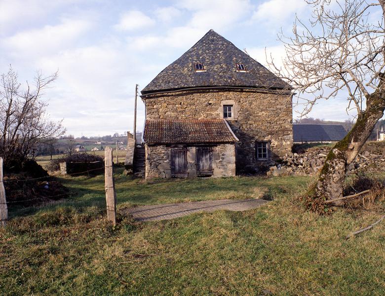 Moulin à farine : élévation latérale, porcherie