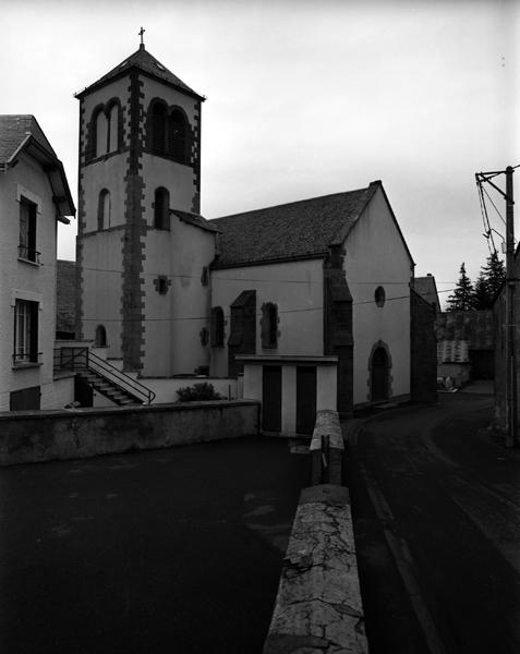 Vue générale de l'église depuis le nord-ouest