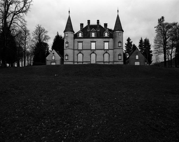 Vue de la façade principale