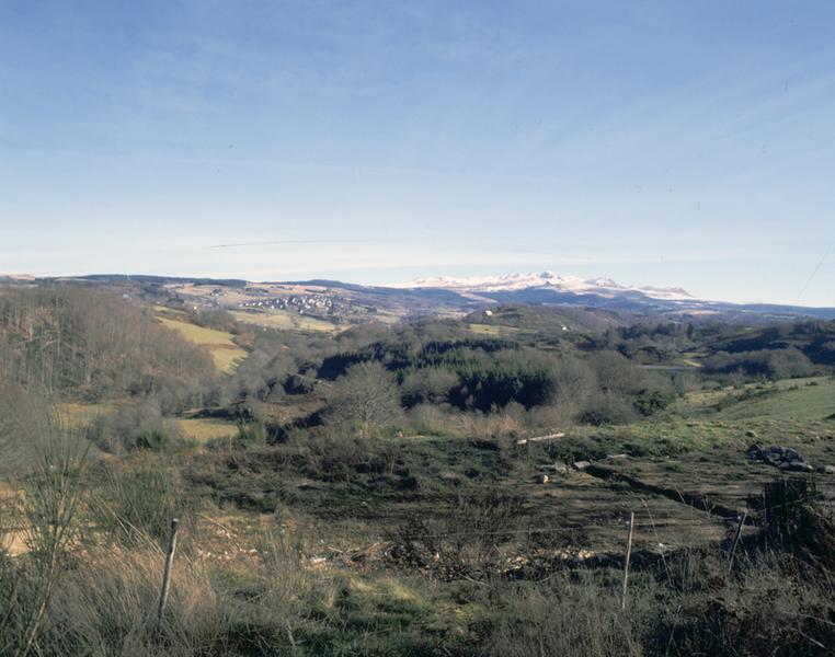 Vue générale de La Tour depuis Montaux