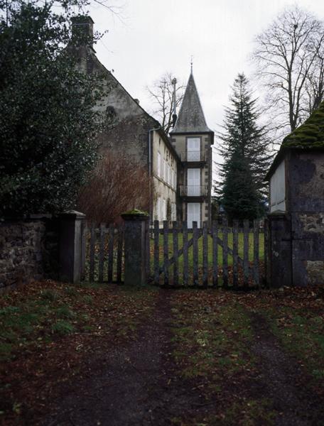 Vue générale depuis l'entrée du jardin
