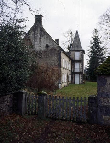 Vue générale depuis l'entrée du jardin
