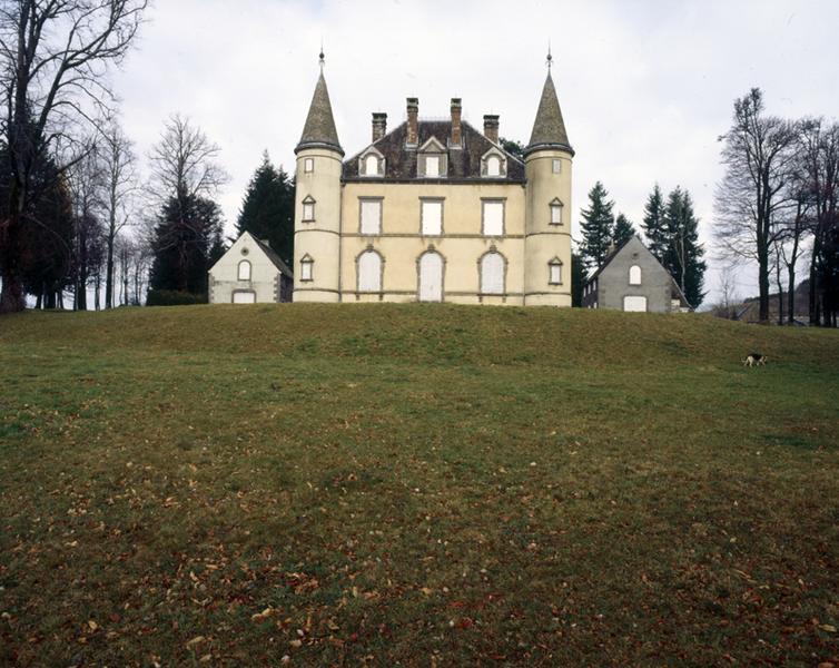 Vue de la façade principale