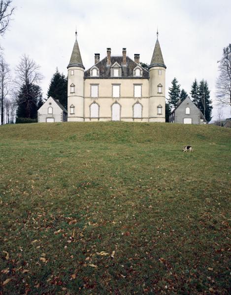 Vue de la façade principale