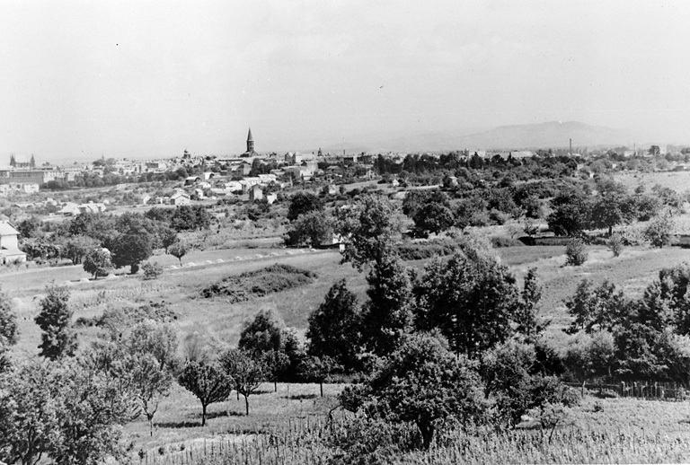 Vue générale sur la ville et la campagne