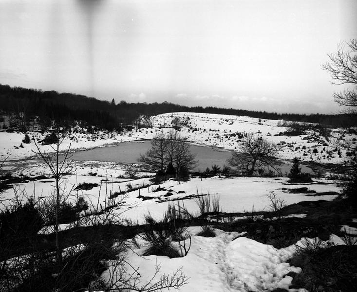 Vue du lac de Lacoste