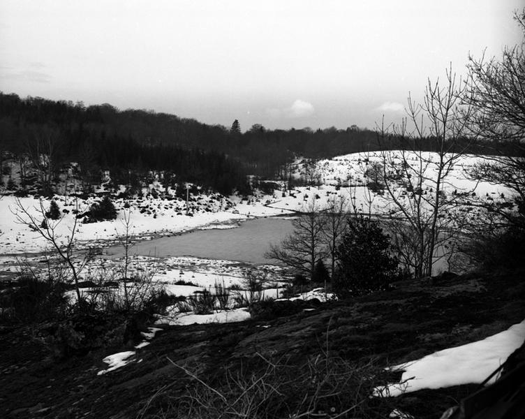 Vue du lac de Lacoste