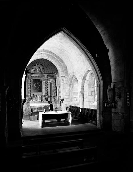 Vue de trois-quarts du choeur