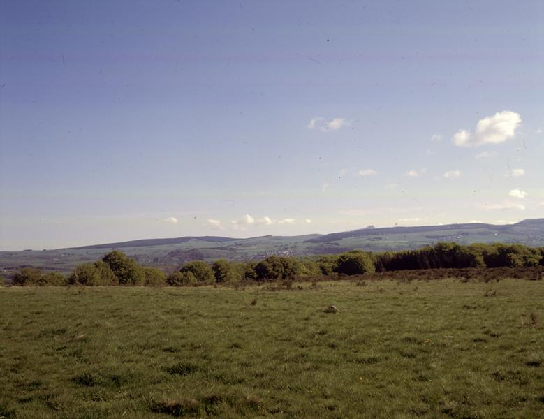 Vue générale de La Tour d'Auvergne depuis le sud-ouest