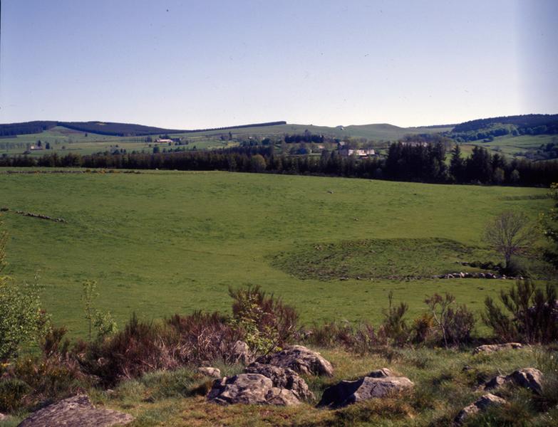 Vue générale de La Tour d'Auvergne depuis le sud-ouest