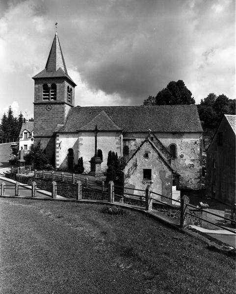 Vue générale de l'église, depuis le sud