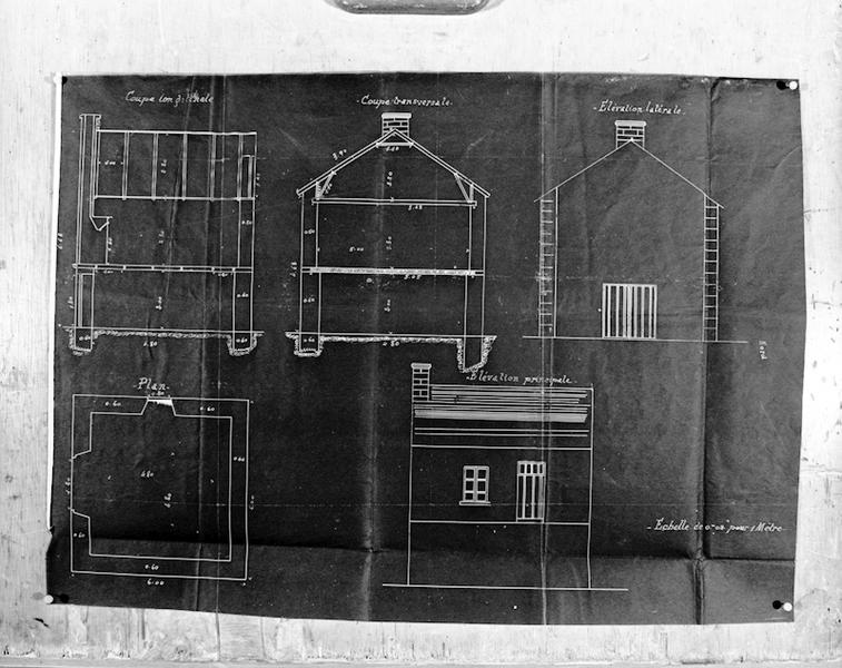 Projet de construction du buron sectional des granges. Plan d'ensemble, coupes transversale et longitudinale, élévations latérale et principale.