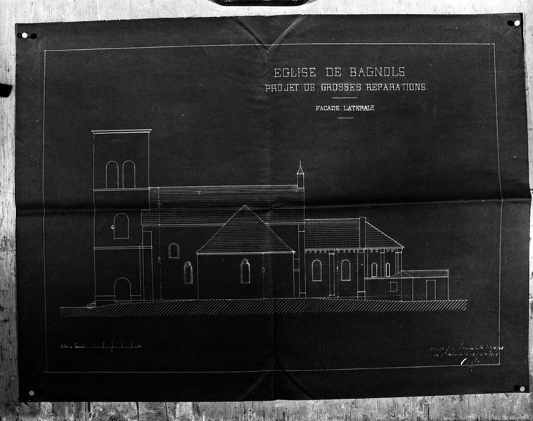 Eglise de Bagnols, projet de grosses réparations, façade latérale, échelle : 1 cm pour 5 m. Signé Gardin, daté le 21 juin 1901.