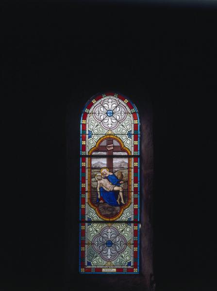 Ensemble de 4 verrières : Vierge de Pitié, Saint Nicolas de Tolentino (?), Notre-Dame d'Orcival
