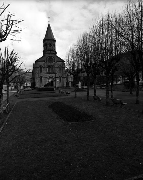 Vue générale de l'élévation principale ouest, depuis le square Joffre