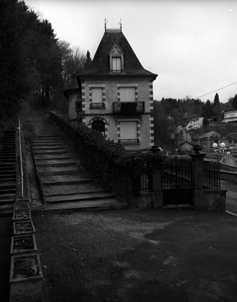 Vue de l'élévation est de la maison