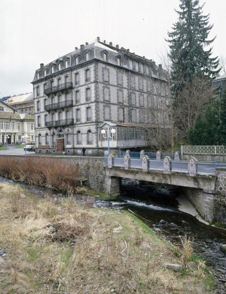 Vue de l'hôtel depuis le nord-ouest