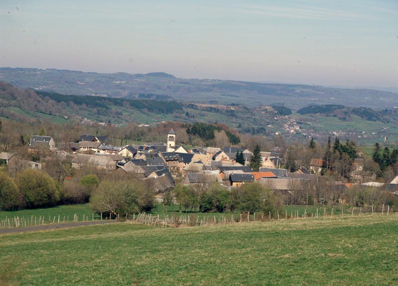 Vue générale du village de Vernines
