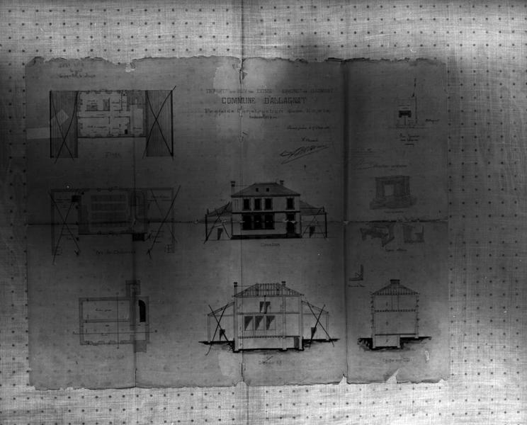 Départ. du Puy-de-Dôme. Arrond. de Clermont-Ferrand. Commune d'Allagnat [actuellement, de Ceyssat]. Projet de construction d'une école. Plans, coupes, élévation, détails de mobilier.