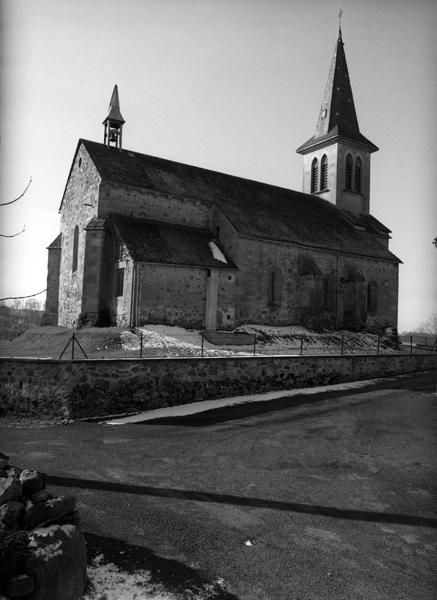 Vue générale de l'église depuis le nord-est