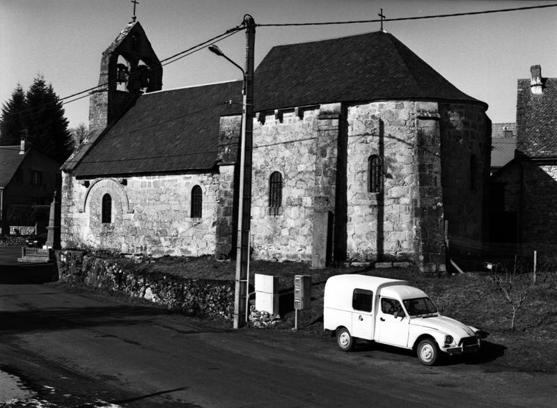 Vue générale de l'église depuis le sud