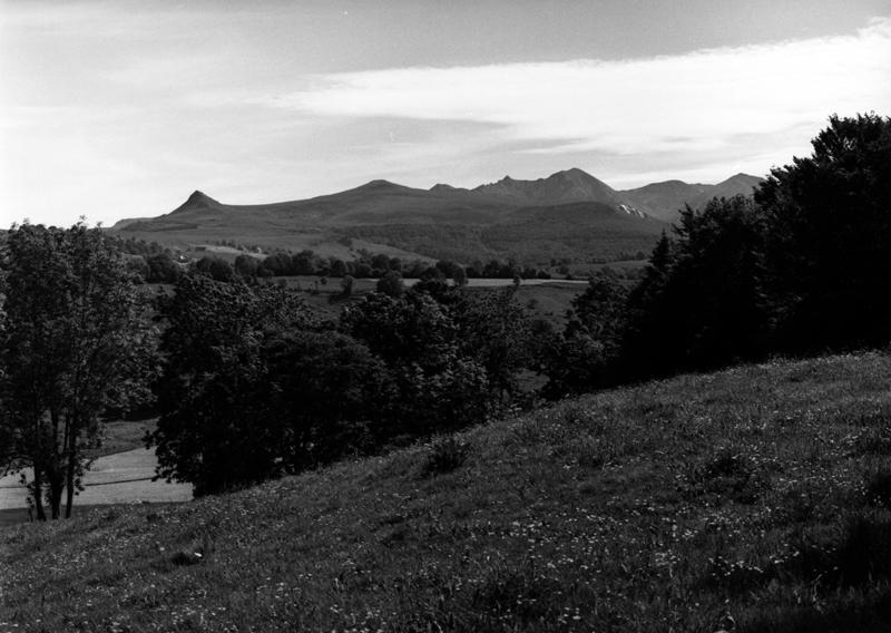 Le massif du Sancy vu depuis le hameau de Chauvet
