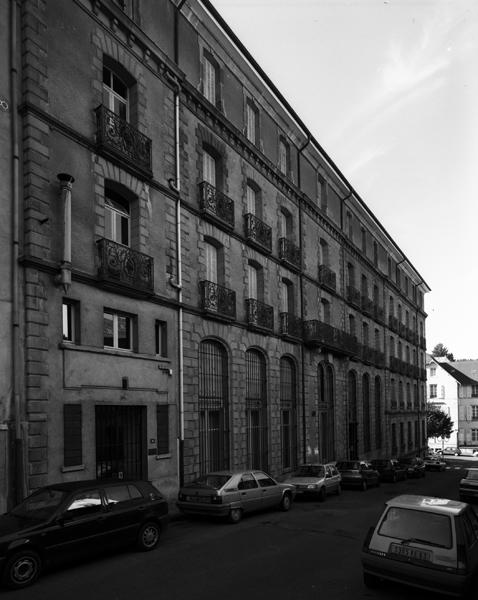 Vue de l'élévation nord de l'ancien hôtel, sur la rue Claude-Bernard