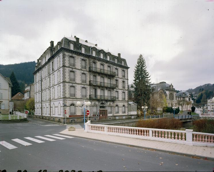 Vue de l'hôtel depuis le nord-est