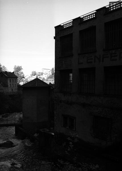 Façade côté rivière