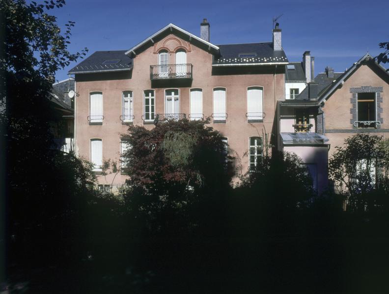 Détail des boiseries de l'une des chambres de l'ancien hôtel