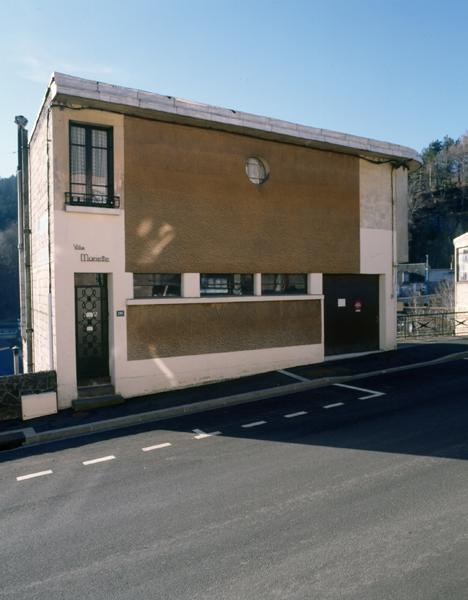 Vue générale de l'élévation nord, sur l'avenue Guéneau-de-Mussy