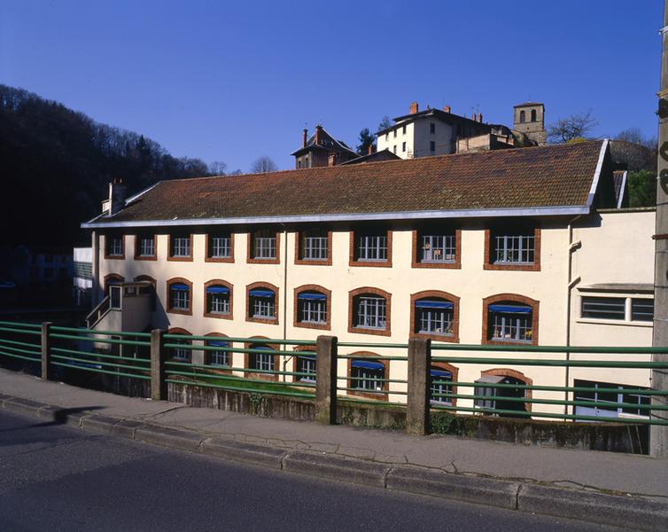 Façade