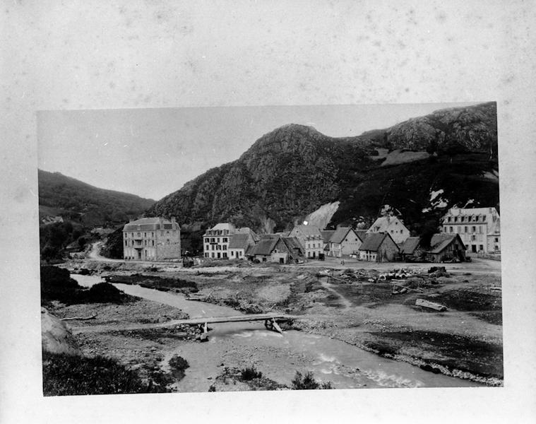 Vue générale du village de La Bourboule vers 1872