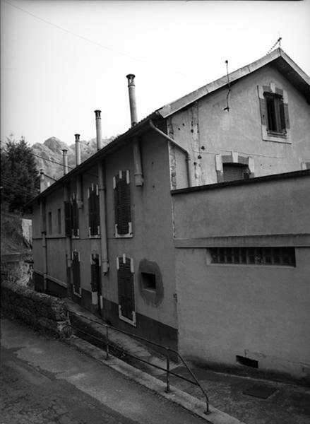 Façade