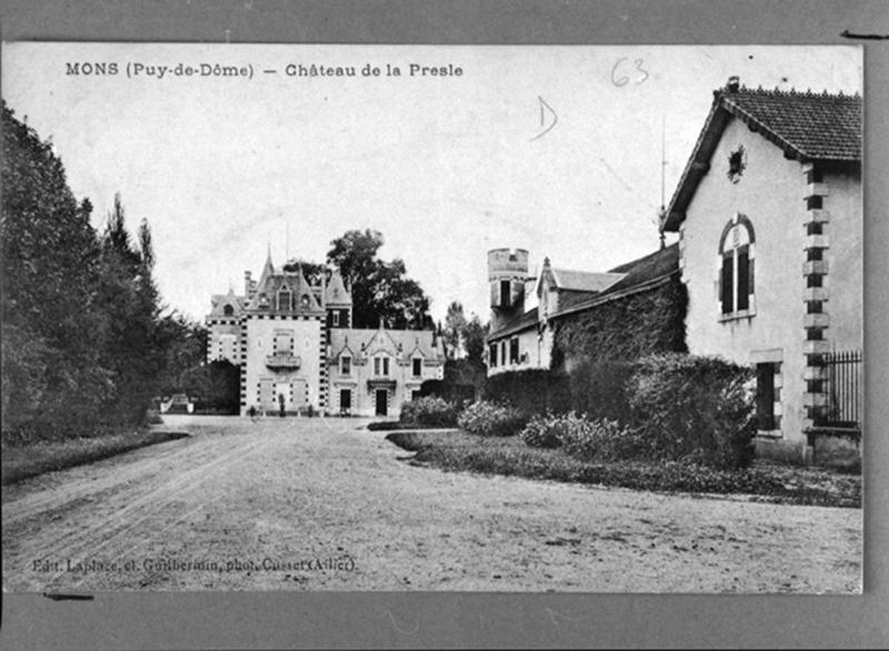 Vue, depuis le sud, de la villa, d'une partie du logis de ferme et des communs.