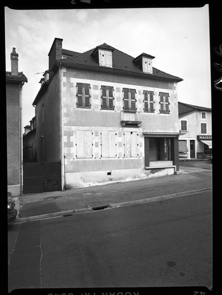 Vue de la façade sur rue