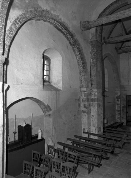 La nef, vue des arcades du mur sud