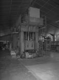Machine à emboutir : presse hydraulique