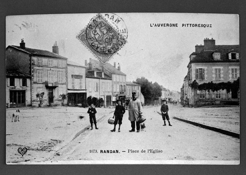 Place de l'Eglise [rue du Commerce]