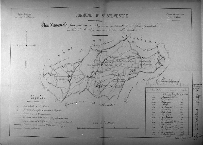 Plan de la commune indiquant les emplacements de l'ancienne et de la nouvelle église.