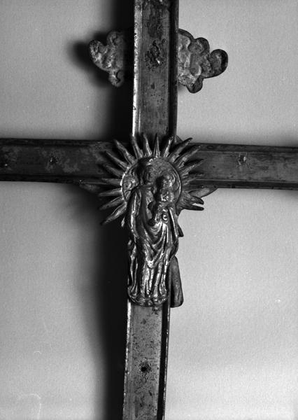 Vue de détail de la Vierge sur le revers
