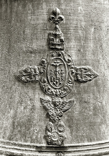 Vue de détail : Crucifixion. - © Région Auvergne - Inventaire général du patrimoine culturel, ADAGP