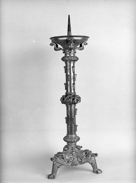 Vue générale d'un chandelier