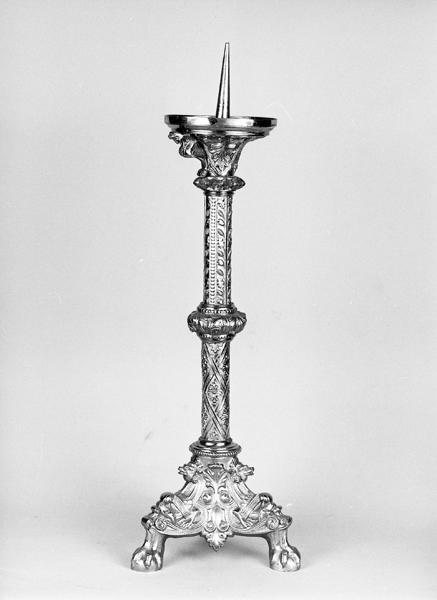 Garniture d'autel : croix d'autel et 4 chandeliers