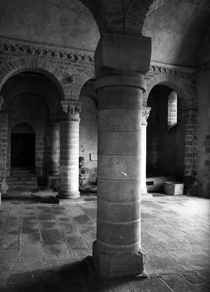 Intérieur du narthex depuis le nord-est